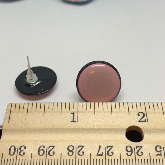 (U2) Light Pink Retro Dot Earrings - Picture 3 of 4